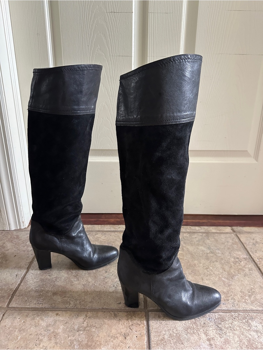 Black Genuine Leather and Suede Knee High Slouch Boots - size 37 size 7